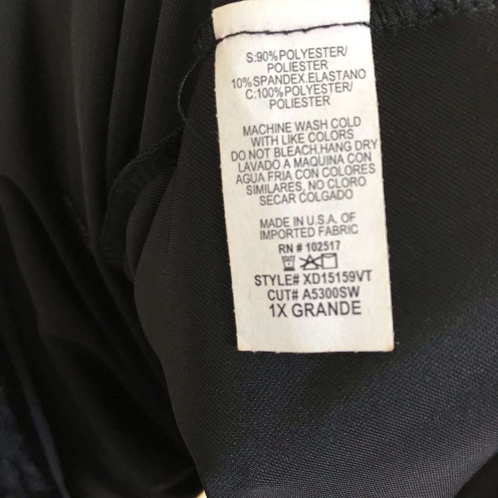 Long Sleeve Velvet Wrap Dress - Picture 7 of 7